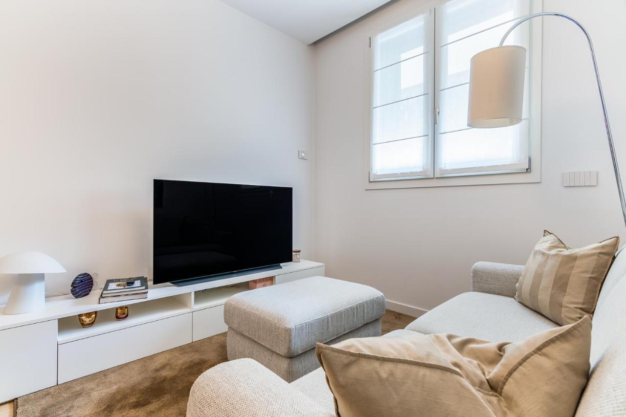 Residenza Il Princype Appartamento Di Lusso Милано Екстериор снимка